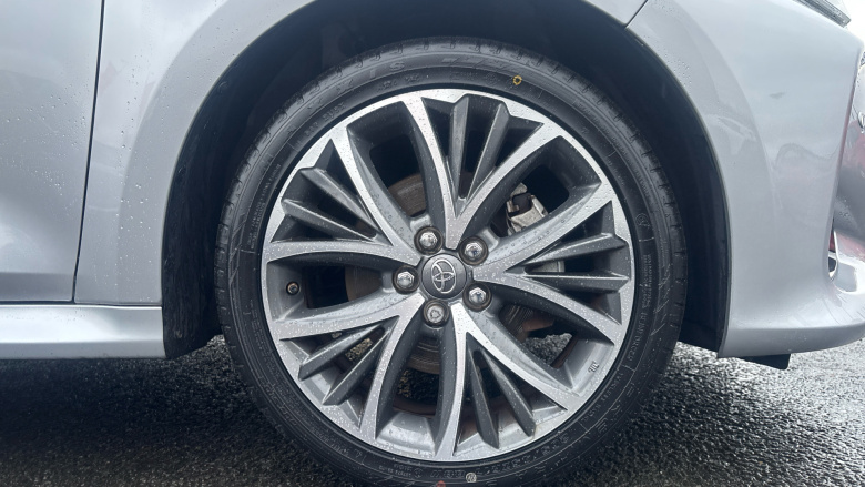 Toyota Yaris 1.5 Hybrid Excel 5dr CVT Hybrid Hatchback